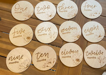 Load image into Gallery viewer, Floral Monthly Milestone Set