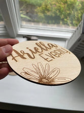 Load image into Gallery viewer, Floral Monthly Milestone Set