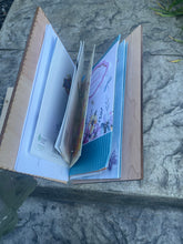 Load image into Gallery viewer, Wedding Card Keeper
