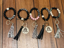 Load image into Gallery viewer, Silicone Beaded wristlets
