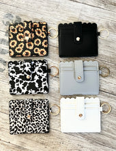 Load image into Gallery viewer, Wristlet Wallet
