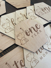 Load image into Gallery viewer, Elephant Themed Milestone Set
